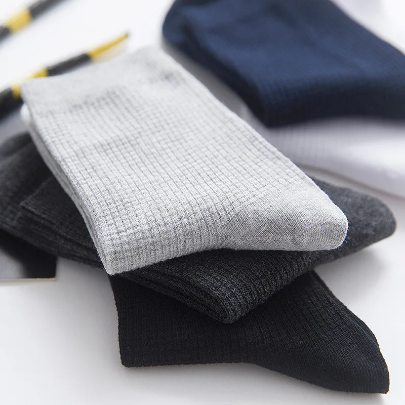 

New men's casual business socks Solid color dark pattern comfortable cotton socks