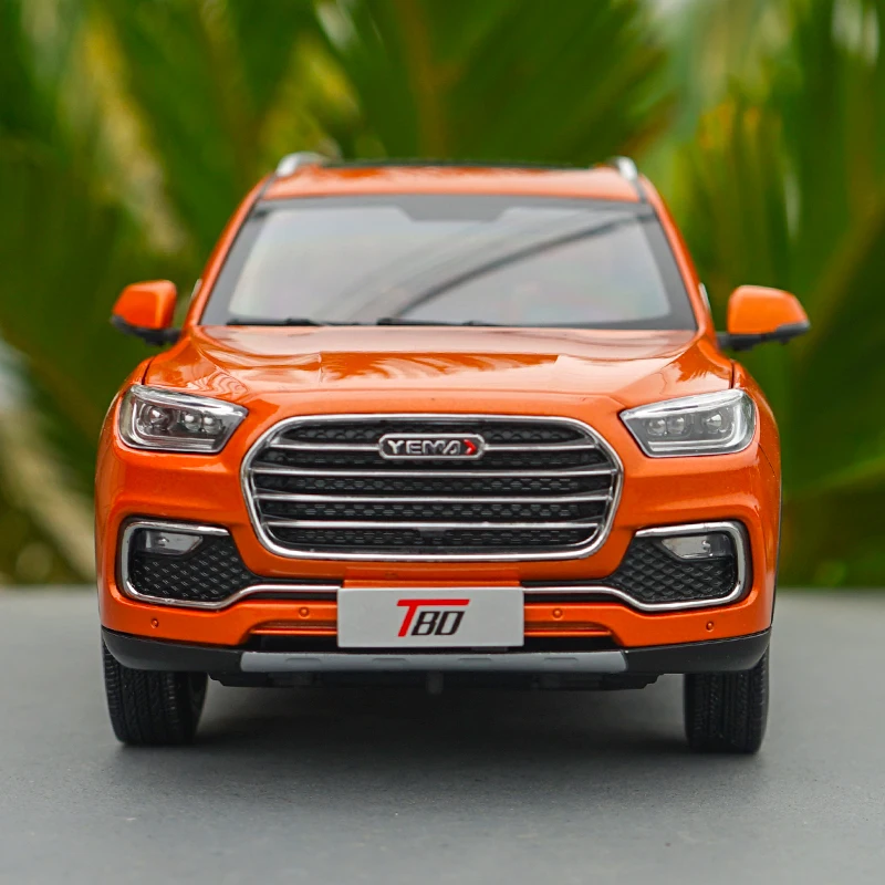 Литой под давлением Yemaauto T80 SUV модель 1:18 Масштаб белый/оранжевый+ маленький подарок