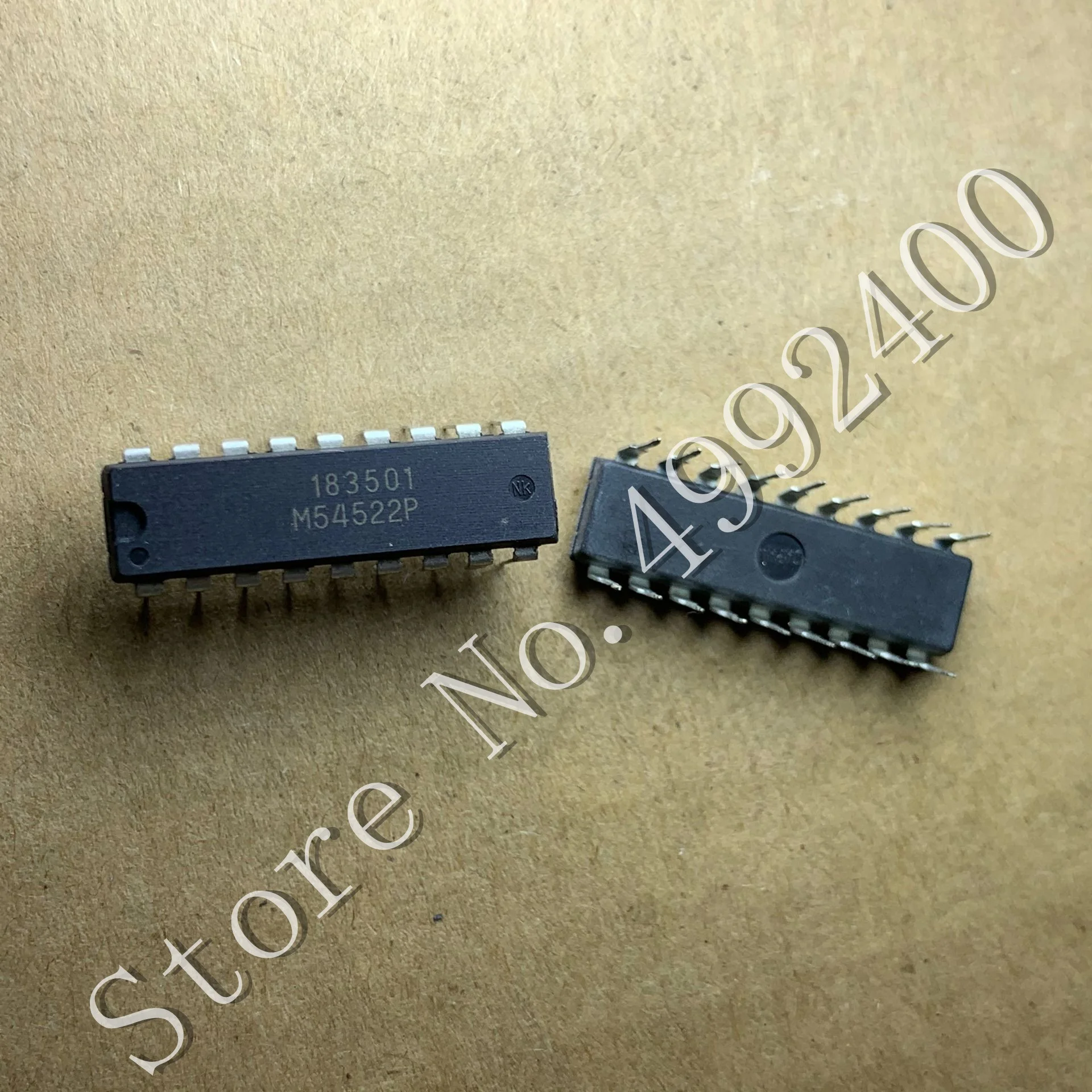 

100pcs/lot M54522P DIP18