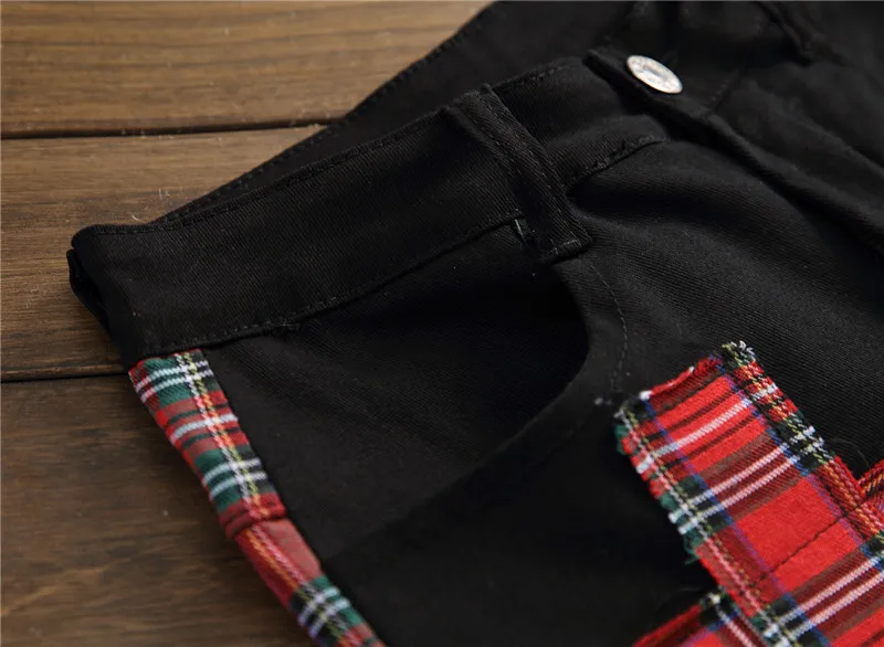 12202860634_901211234