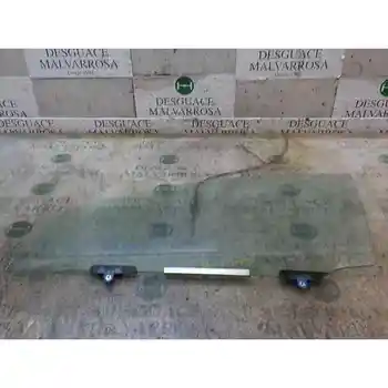 

MOON FRONT LEFT TOYOTA AURIS Hybrid Business [15728852]