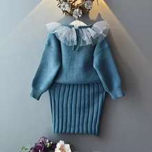 Одежда для малышей; платья; Одежда для маленьких девочек; вязаный свитер с длинными рукавами+ кружевное платье на бретелях; комплект с юбкой; теплая одежда