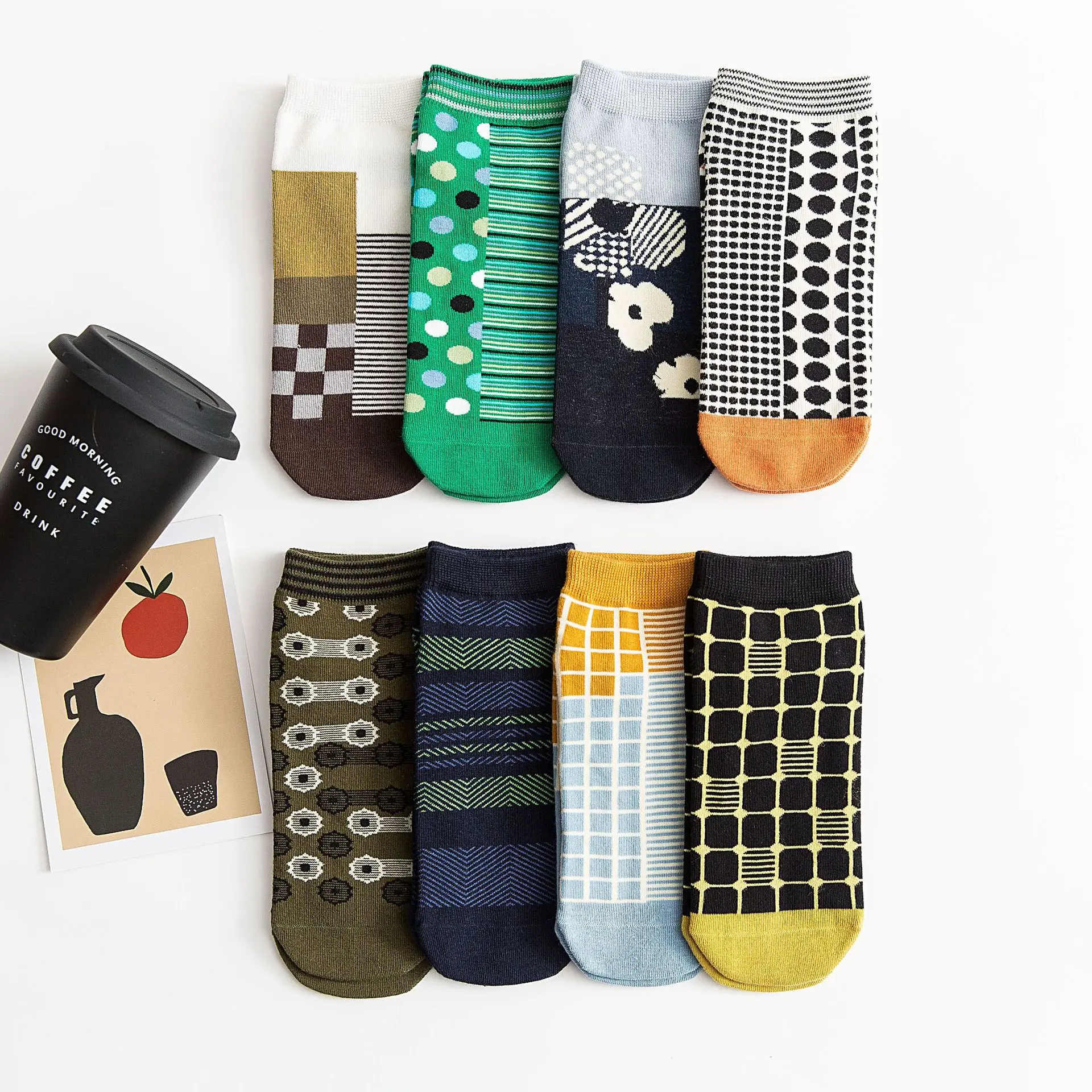 Рисунок 2 - Нейтральные носки весна-лето Модные