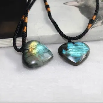 

1Pcs Natural Heart Pattern Pendant Labradorite Necklace Gem Moonstone Crafts Stone Hanging Ornament For Women Gifts