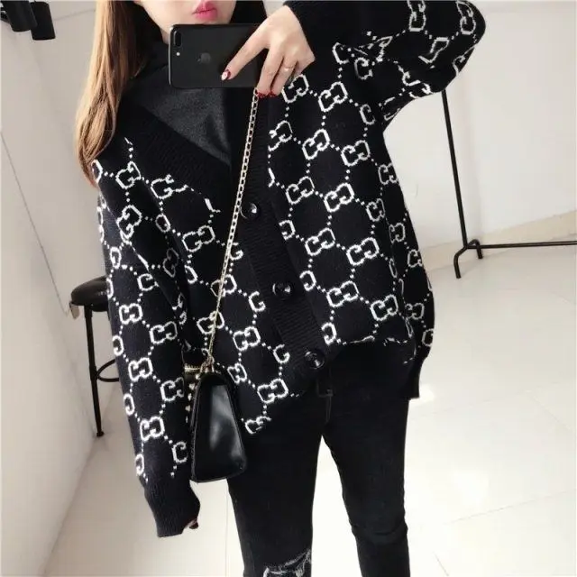 

Autumn new Korean jacquard letter sweater women's cardigan regular loose sweater women's jacket