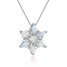 Fashion Women Necklace Elegant Snowflake Fire Opal Pendant Necklace For Women Jewelry Accessories Wedding Party Girl Best Gift