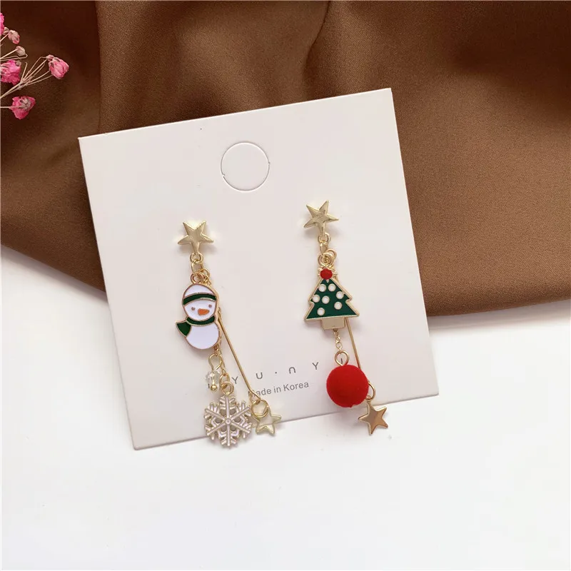 

2021 Korea Fashion Asymmetric Christmas Earrings Cute Snowman Tree Snowflake Long Tassel Earrings Jewelry