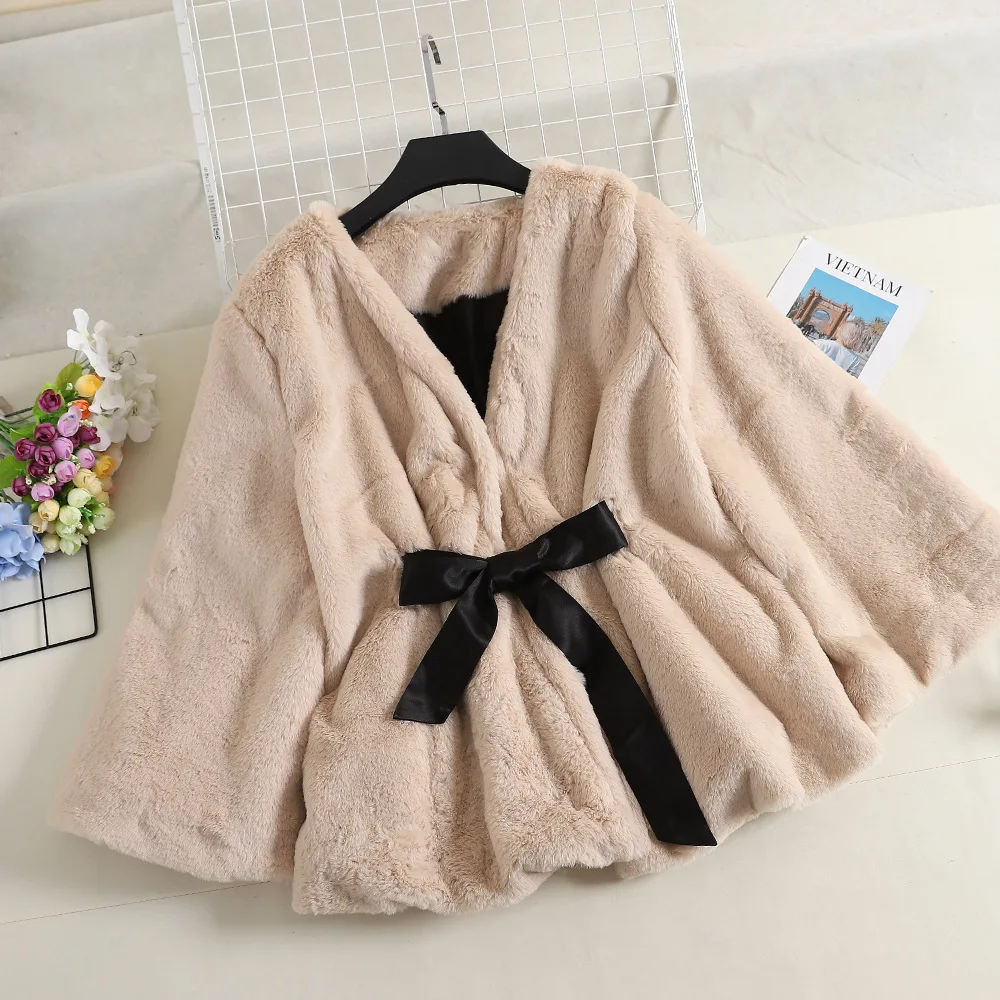 

2019 Spring New Furry Jacket Women's