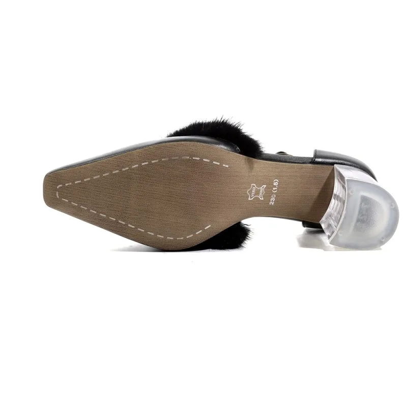 10523435492_1536606322