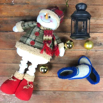 

Baby mini boots slippers from natural felt