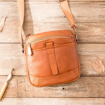 

2020 New Style Leather Shoulder-bag Messenger Bag Men's Casual Retro Men Full-grain Leather Soft Leather Shoulder Bag Fashion