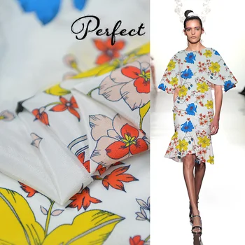 

100cm*135cm Floral Printed 100% Natural Silk Crepe De Chine Fabric 16 Momme