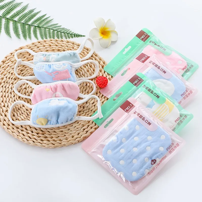 

Cartoon Children PM2.5 Mouth Mask Kids Breath Valve Anti Haze Breathable Mask Anti Dust Respirator Face Masks