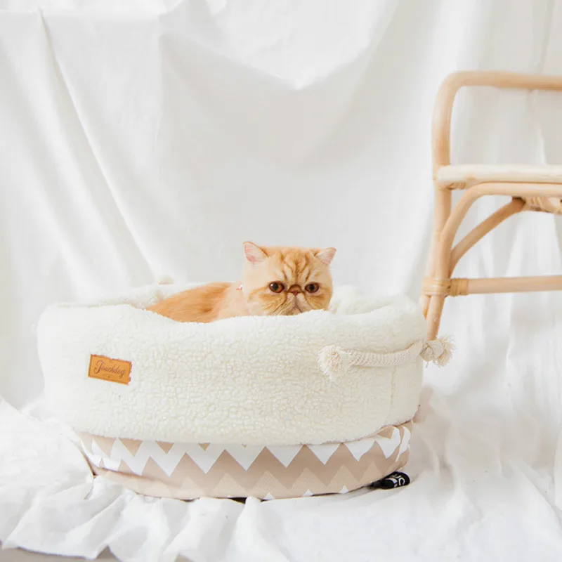 

Winter Lamb Warm, Comfortable and Simple Pet Nest Cushion Sack Model Easy To Move and Receive Suitable for Dogs, Cats and Rabbit