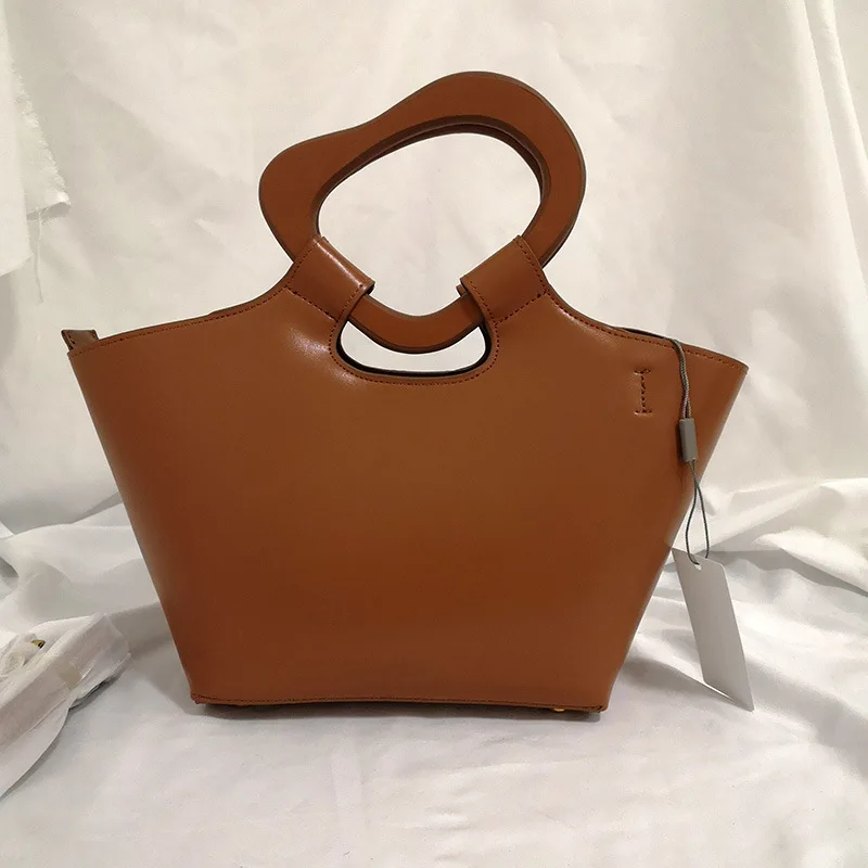 

2019 New Style Vegetable Basket Bucket Bag Singapore Celebrity Style Shoulder Bag Irregular Handle Ornaments Women's Shoulder Ba