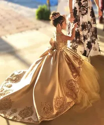 2022 Gold First Communion Dresses Kids Evening Applique Bow Long Girls Pageant Wear Lace Tulle Flower Girl Gown