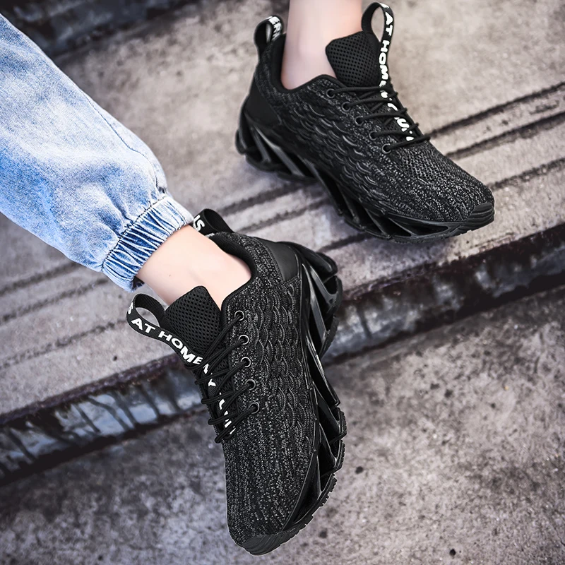 

JUNSRM Super popular Men's casual shoes Eye-catching Sneakers Men Jogging Shoes Non-slip Walking Shoes Men zapatillas hombre