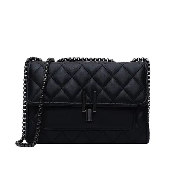 

Small square bag female 2020 new autumn and winter fashion wild rhombic texture chain bag shoulder slung small black bag