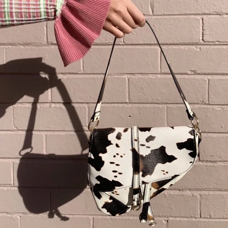 

Deluxe lady bag 2020 new cow texture underarm bag minority one-shoulder saddle bag American retro oblique handbag