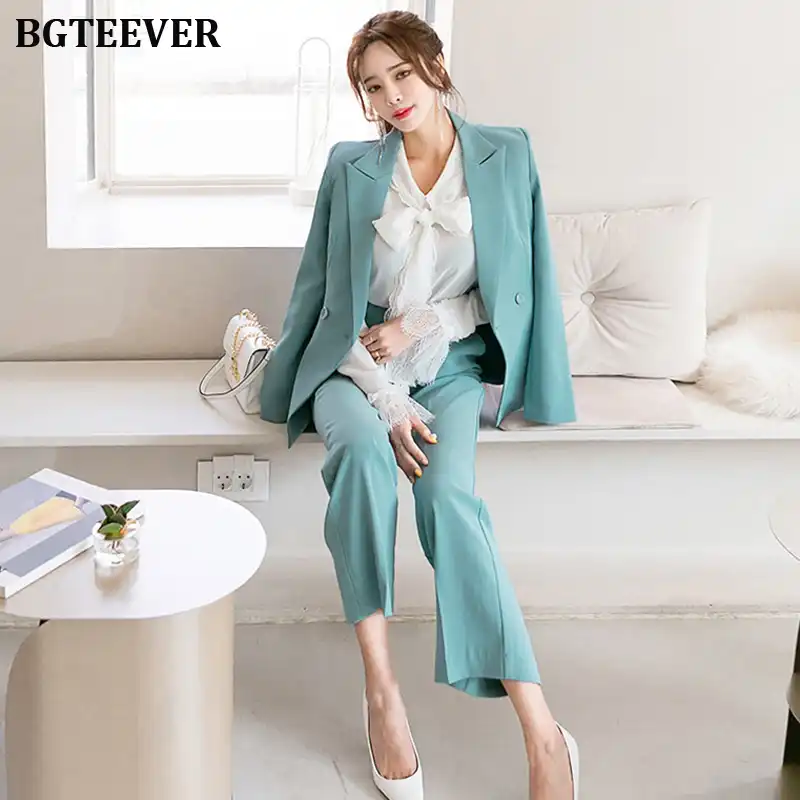 Venta > trajes elegantes para mujer pantalon > en stock