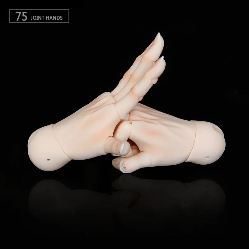 BJD Jointed Hands Suitable For 1/3 or 1/4 bjd dolls boy and girl body IOS IP ID72 R72 Sd17 DS SD Feeple omg Hands doll replacement hands doll accessories doll accessories toys