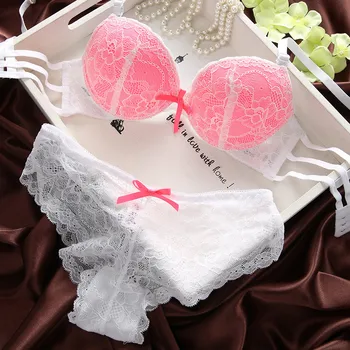 

2020 The French Original New Sexy Lace Gather Under The Thin Thick Black Cup Sexy Adjustable Underwear Bra Set