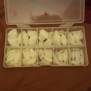 

New Hot 600pcs Sharp End Nail Art Full Cover Oval Stiletto False Fake Nails Tips Manicure Artificial Nails Salon SMR88