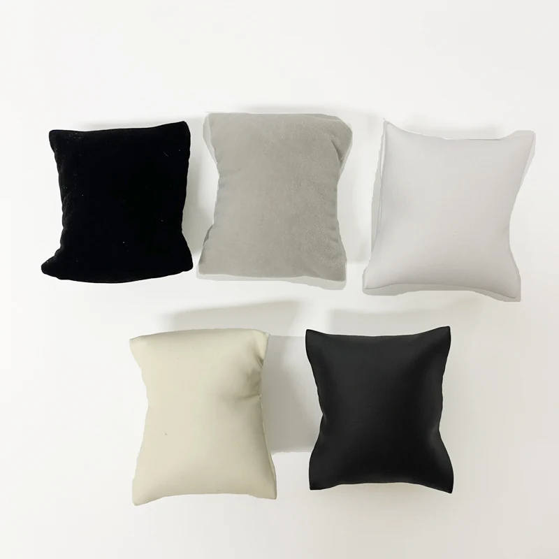 1Pcs 7*6Cm Mini White Black Grey Pu/velvet Watch Bangle Pillow Holder Bracelet Jewelry Display Chain Anklet Soft Cushion | Украшения и