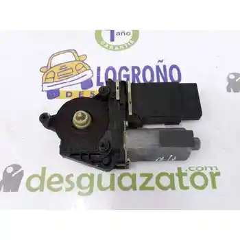 

0130821730 WINDOW MOTOR FRONT RIGHT SKODA OCTAVIA SALOON (1U2)