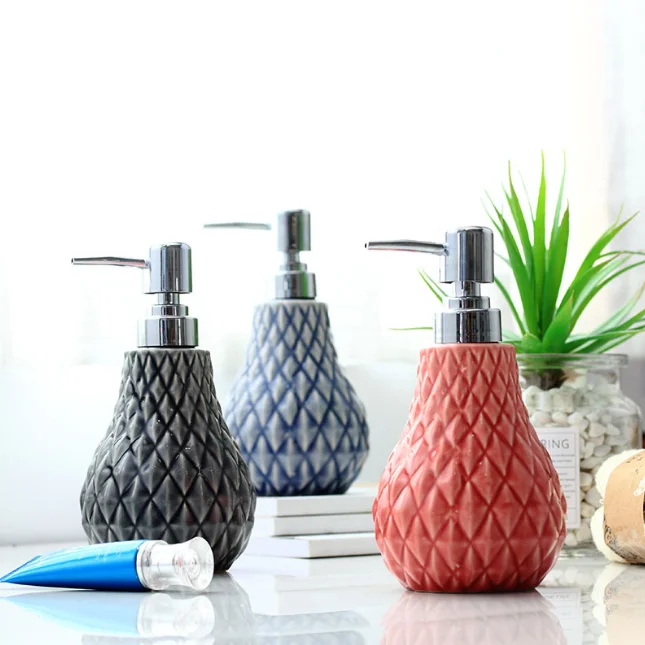 

Simple Ceramic Diamond Style Shower Gel Lotion Bottle Bathroom Hand Sanitizer Portable Liquid Soap Dispenser Ceramic CraftsLF865