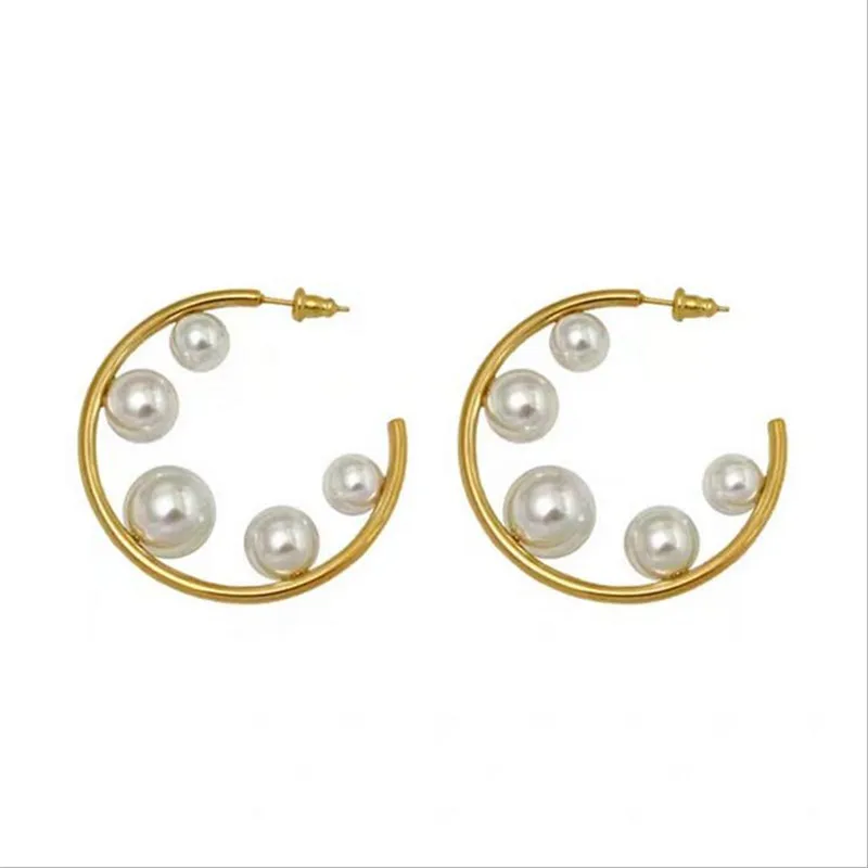 

new fashion pearl stud earrings for women gold color personality big circle stud earrings fashion statement jewelry gift
