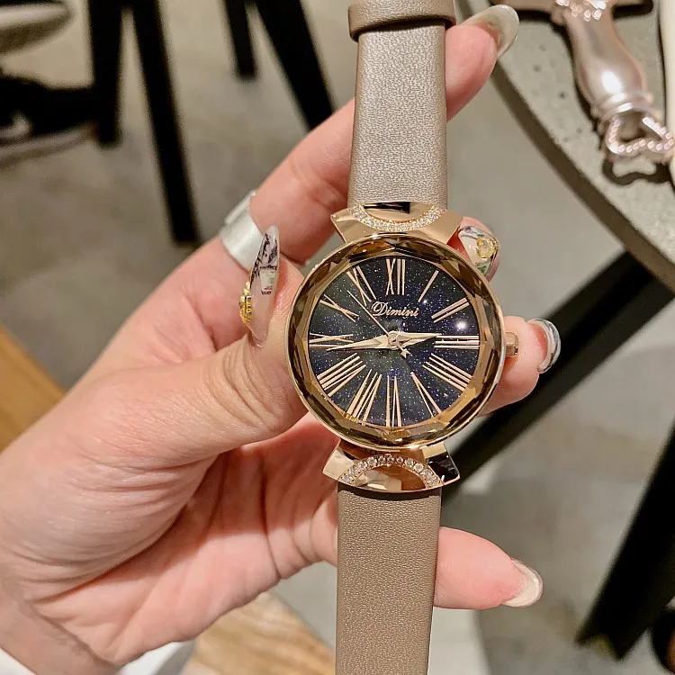 

Dimini New Style Fashion Star Cool Trend Ladies' Watch Leather Watch Strap Vintage Rome WOMEN'S Watch