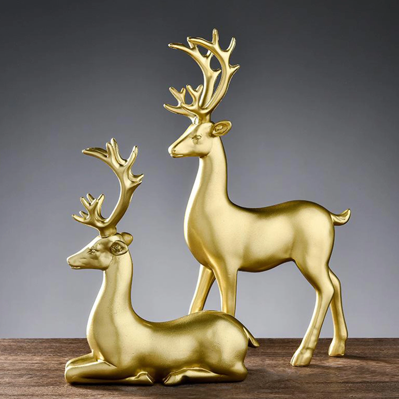 2pcs Resin Statue Elk Deer Ornament Figurines Tabletop Ornament Statue Figurine 