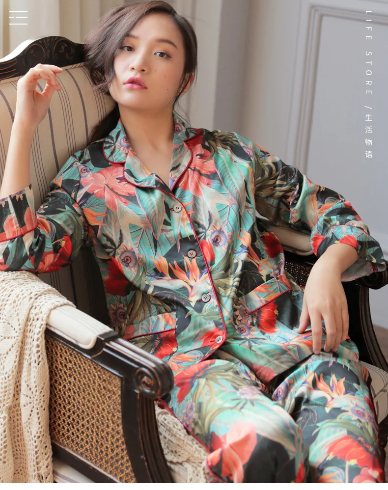 8752064023_313759275