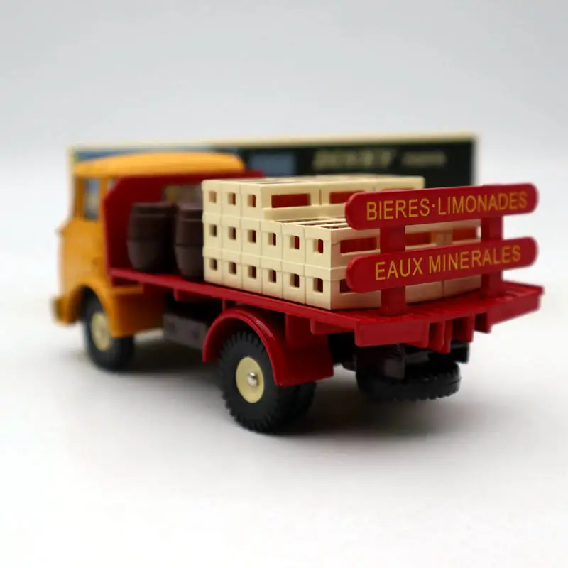 Atlas Dinky игрушки 588 плато Brasseur Berliet GAK Camion красный литье под давлением модели Коллекция грузовик