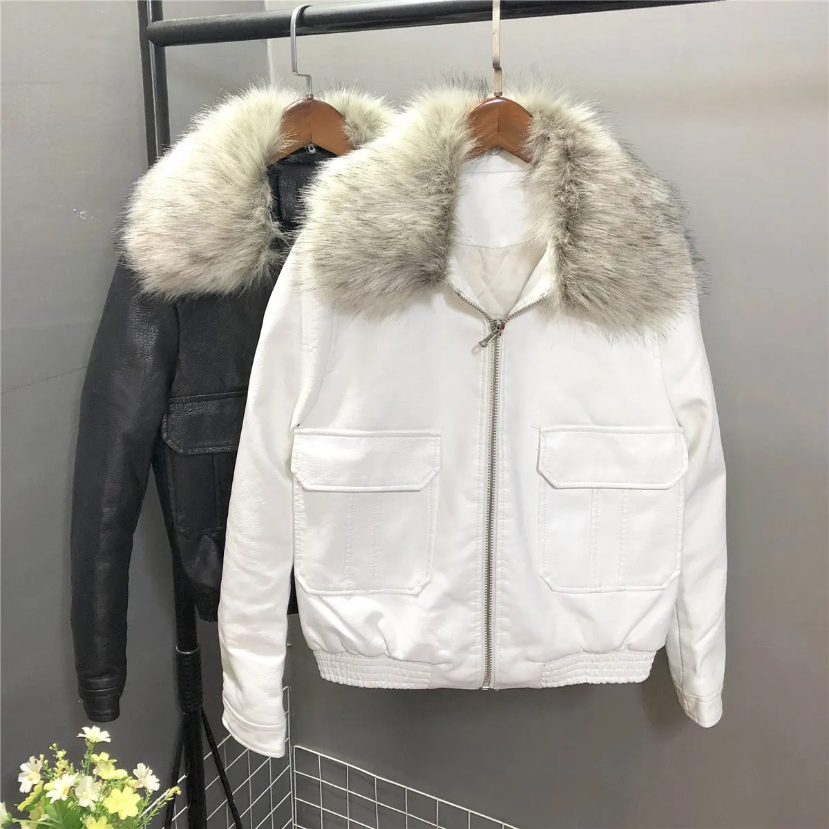 Chaquetas Mujer, теплая куртка для женщин, пальто из искусственной кожи, воротник из лисьего меха, хлопковая кожаная куртка, Женское пальто, куртка-бомбер, женские укороченные топы