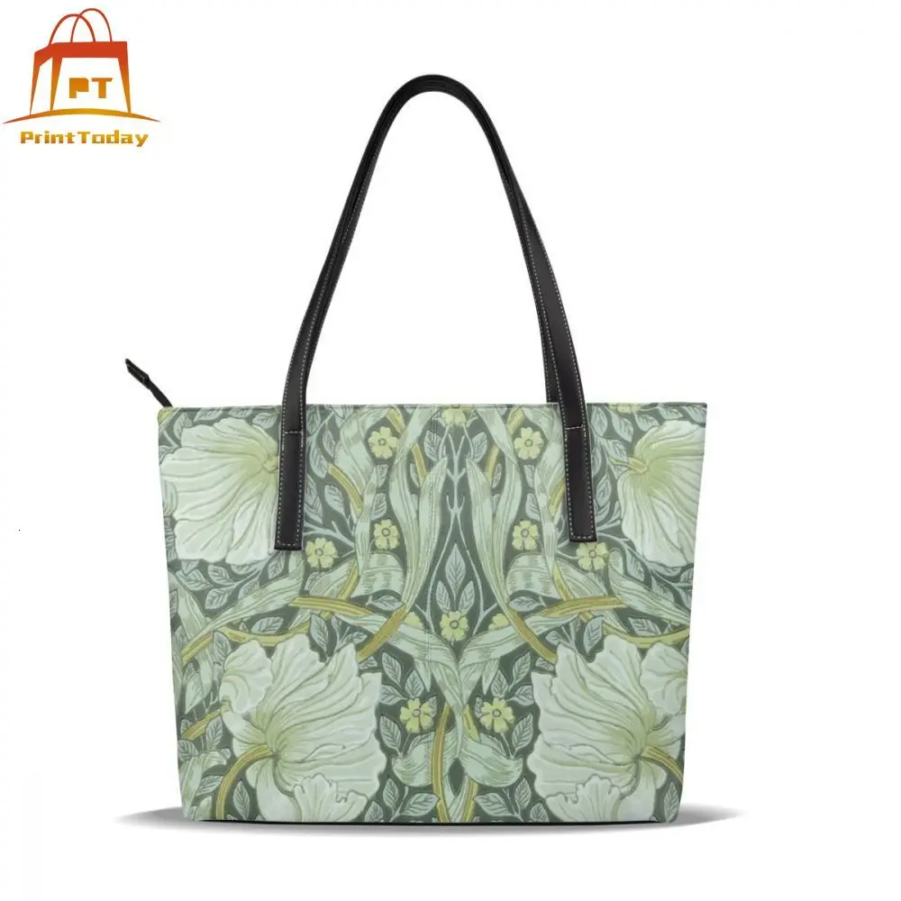 trending tote bags