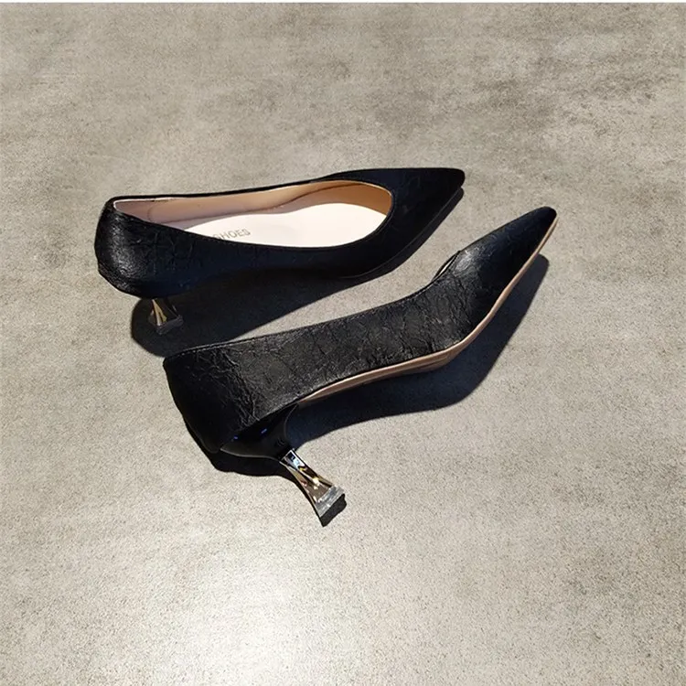 

EOEODOIT 2020 Spring Women Pumps 5 CM Mid Kitten Heels Pointy Toe Slip On Office Lady Work Shoes Casual And Stylish All Match