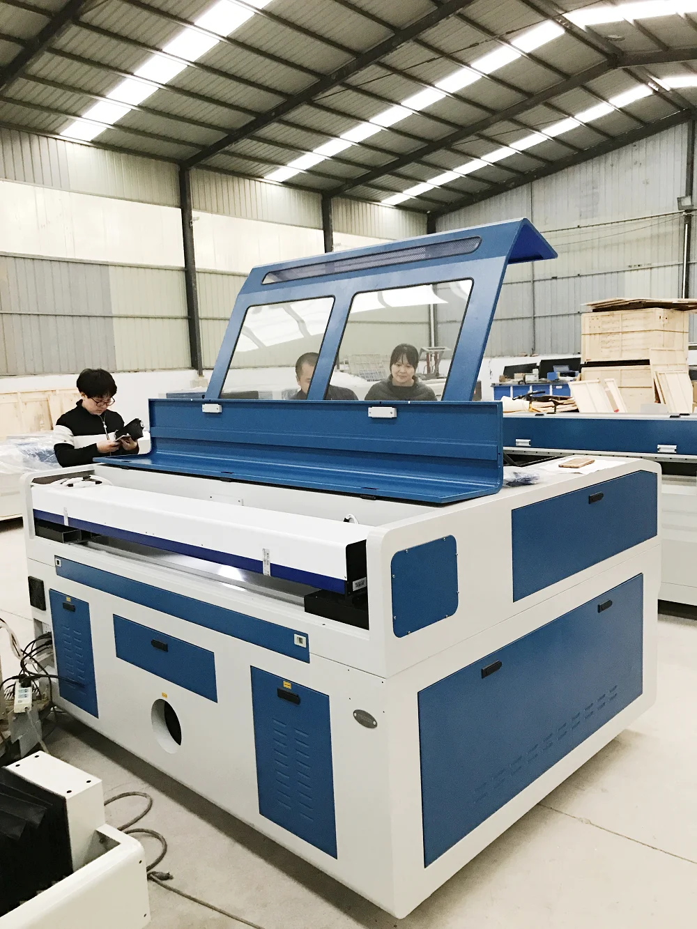 Fast Delivery Double Heads Mixed Laser Cutting Machine 1390M 130*90cm Metal 150W 300W 500W Cutter CNC Printer |