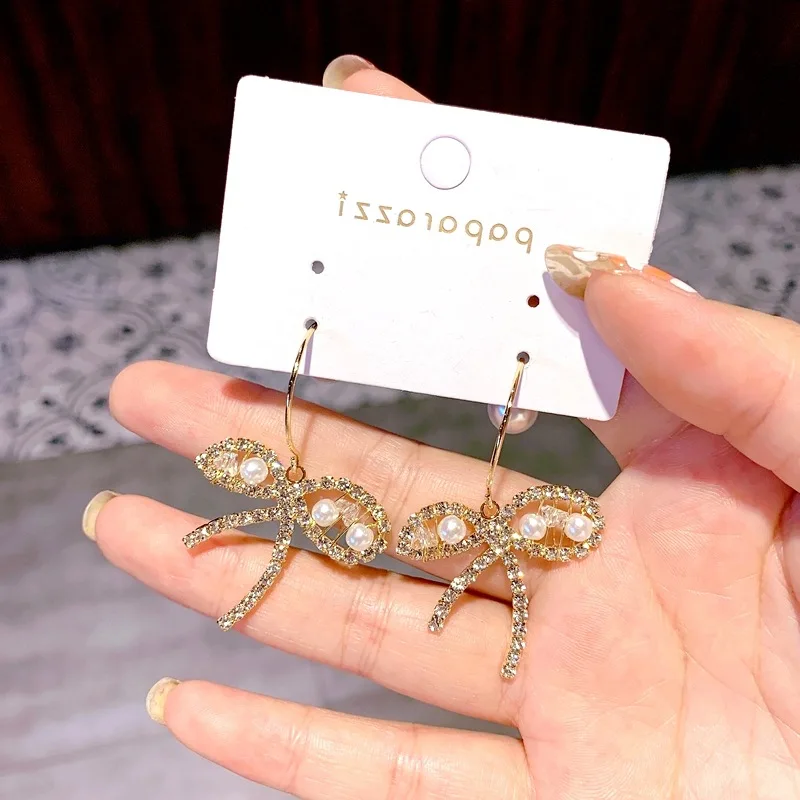 

Korean Fashion Long Slope Geometric asymmetry Rhinestone circle earrings new Acrylic earring for women Gift Party Wedding