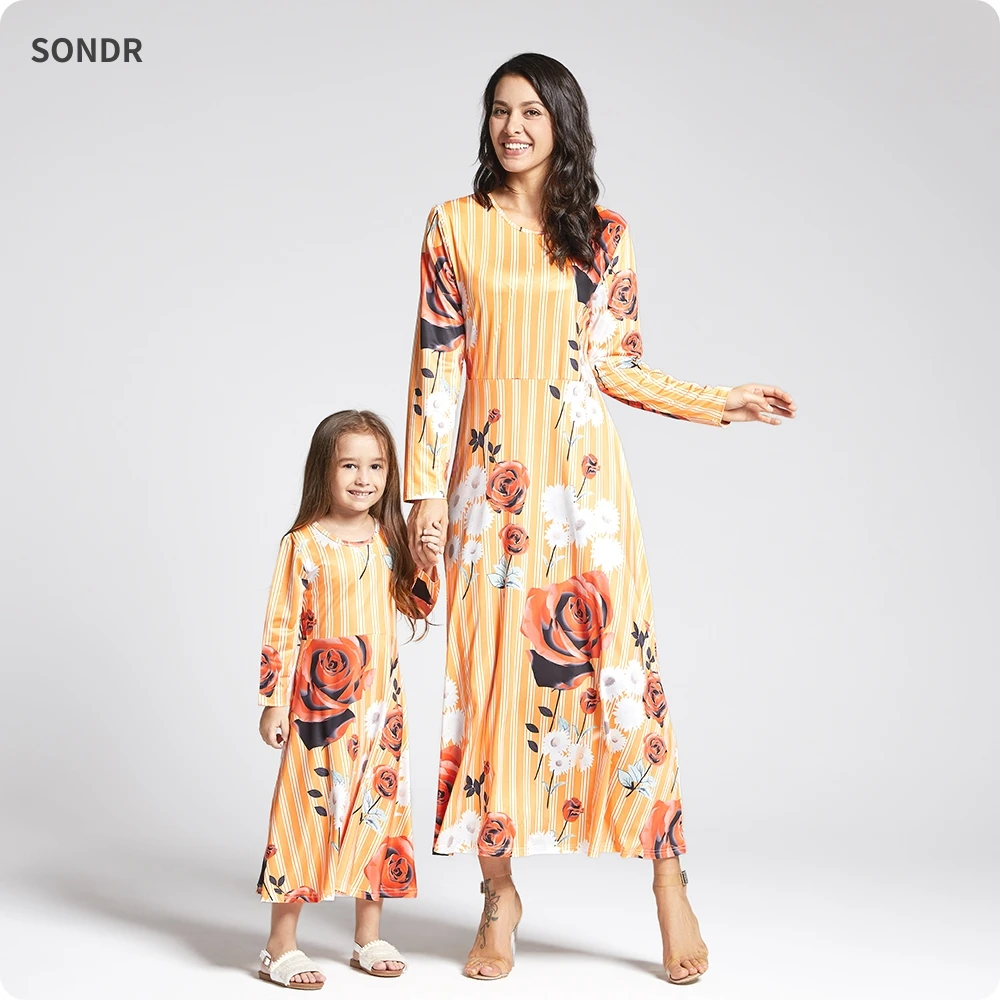 

Mother Daughter Dresses Winter Long-Sleeve Yellow Floral Print Swing Dress Family Look Matching Outfits Mommy and Me Clothes