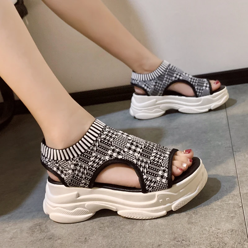 comfortable wedge heel shoes
