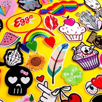 

DIY Skull Patch Embroidered Patches For Clothing Heart Punk Iron On Patches On Clothes Cartoon Patch Sticker For Clothes T-Shirt