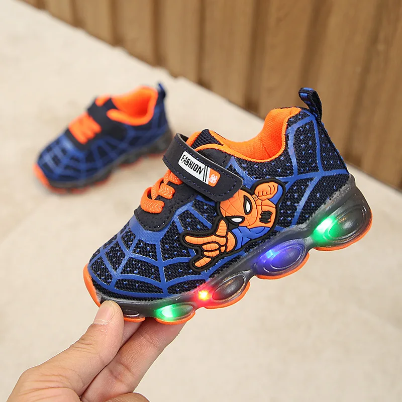 Детская обувь для мальчиков и девочек; светильник; Детские светящиеся кроссовки; сетчатые спортивные кроссовки для мальчиков и девочек; Светодиодный светящийся Человек-паук; Светодиодный светильник; кроссовки - Цвет: Синий