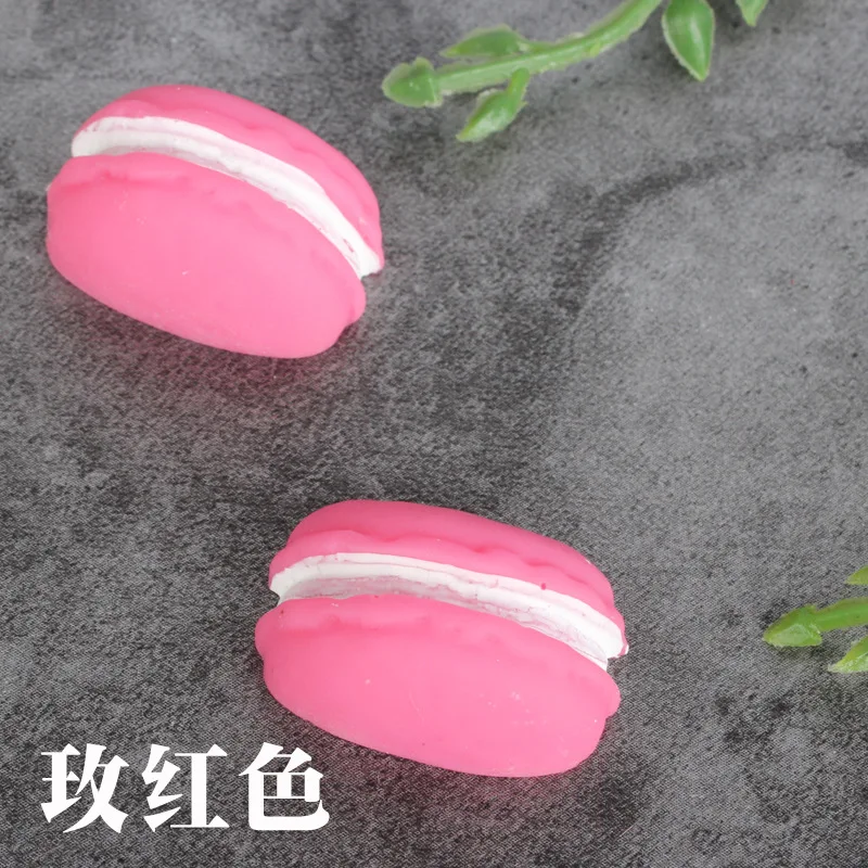 4689049462_1086057328