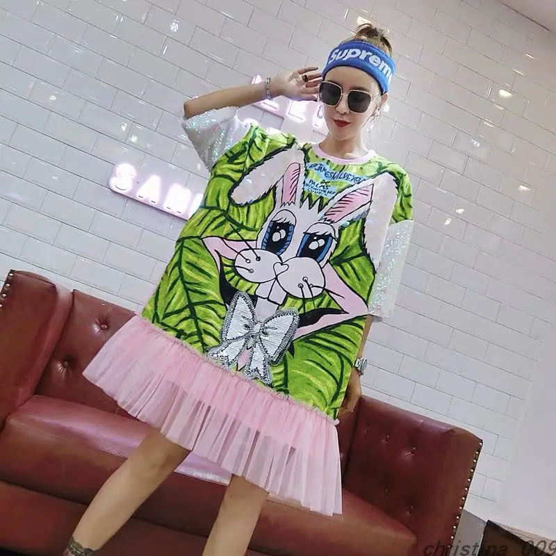 Popular logo cartoon rabbit sequin print T-shirt