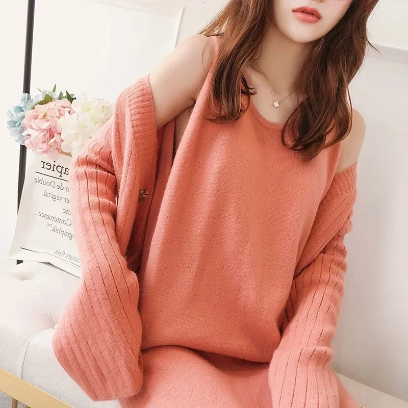 9266047306_1774017828