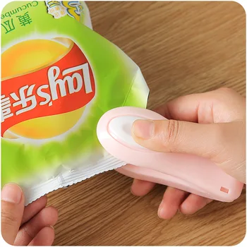 

Hand-Pressing Mini Plastic Bag Sealer Nordic Home Kitchen Storage Supplies Food Storage Sealing Clips Sealing Machine