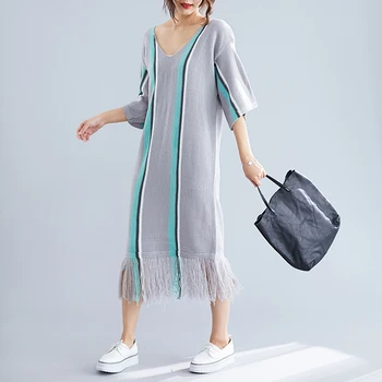 

Plus Size V-neck Fashion Women Tassel Dress Half Sleeve Casual Ladies Dress Summer New 2019 Korean Style Women Clothing