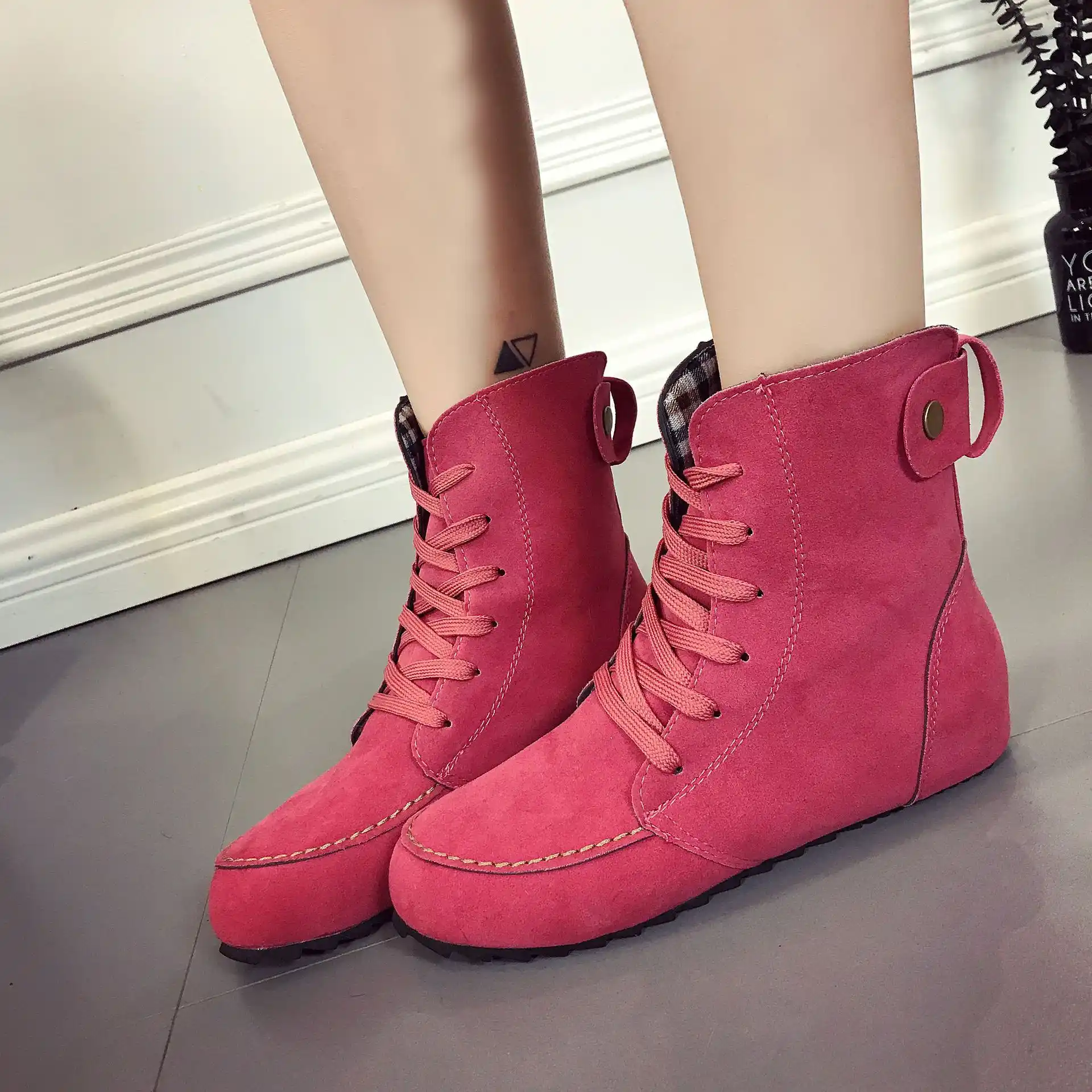 ladies flat chelsea boots